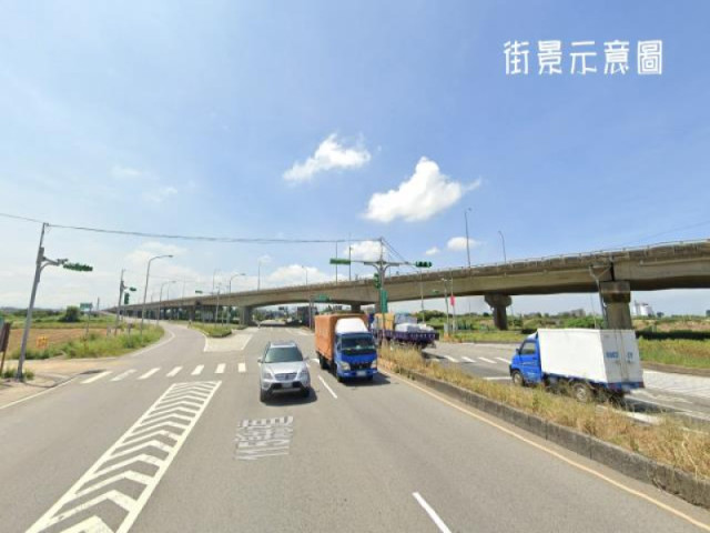 觀音正66雙面路農地