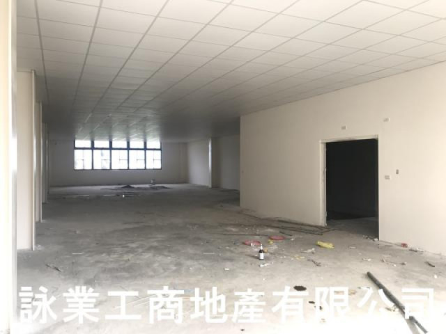 林口交流道旁挑高工業廠房