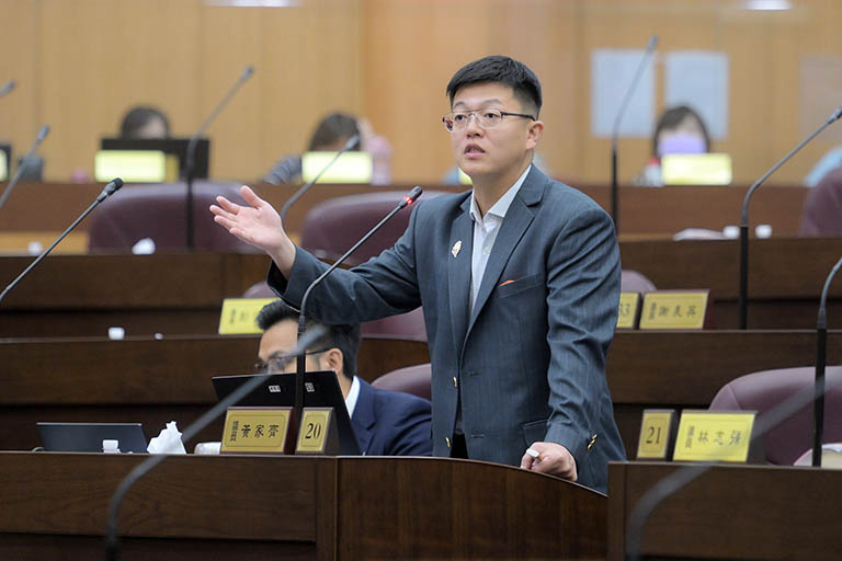  解決停車困境：黃家齊市議員提出中路重劃區停車空間活化方案 